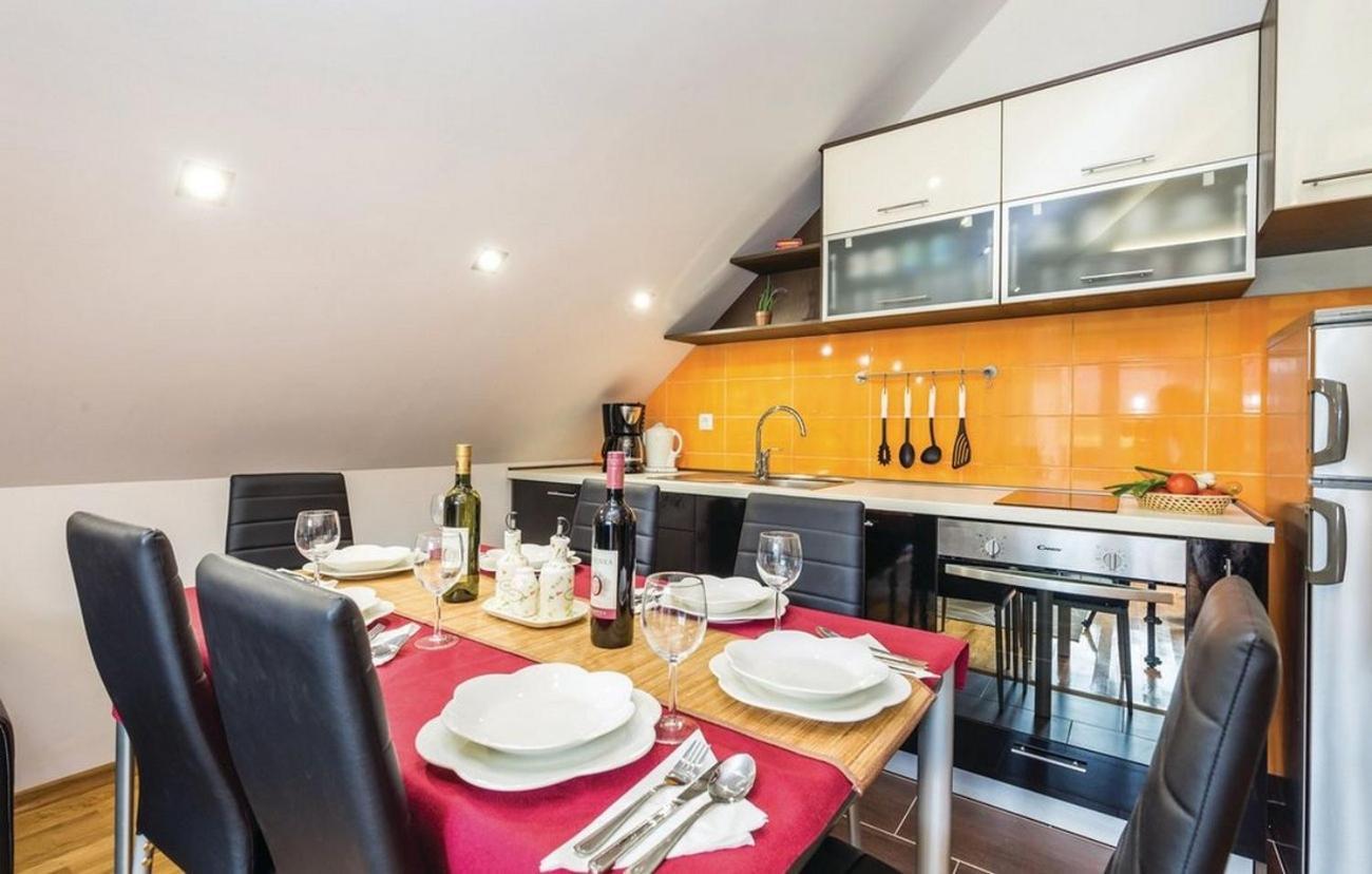 Apartments For Families With Children Jasenak, Karlovac - 17501 Quarto foto