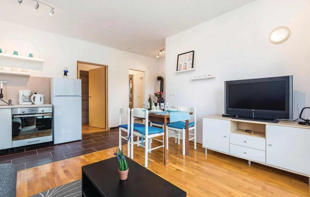 Apartments For Families With Children Jasenak, Karlovac - 17501 Quarto foto