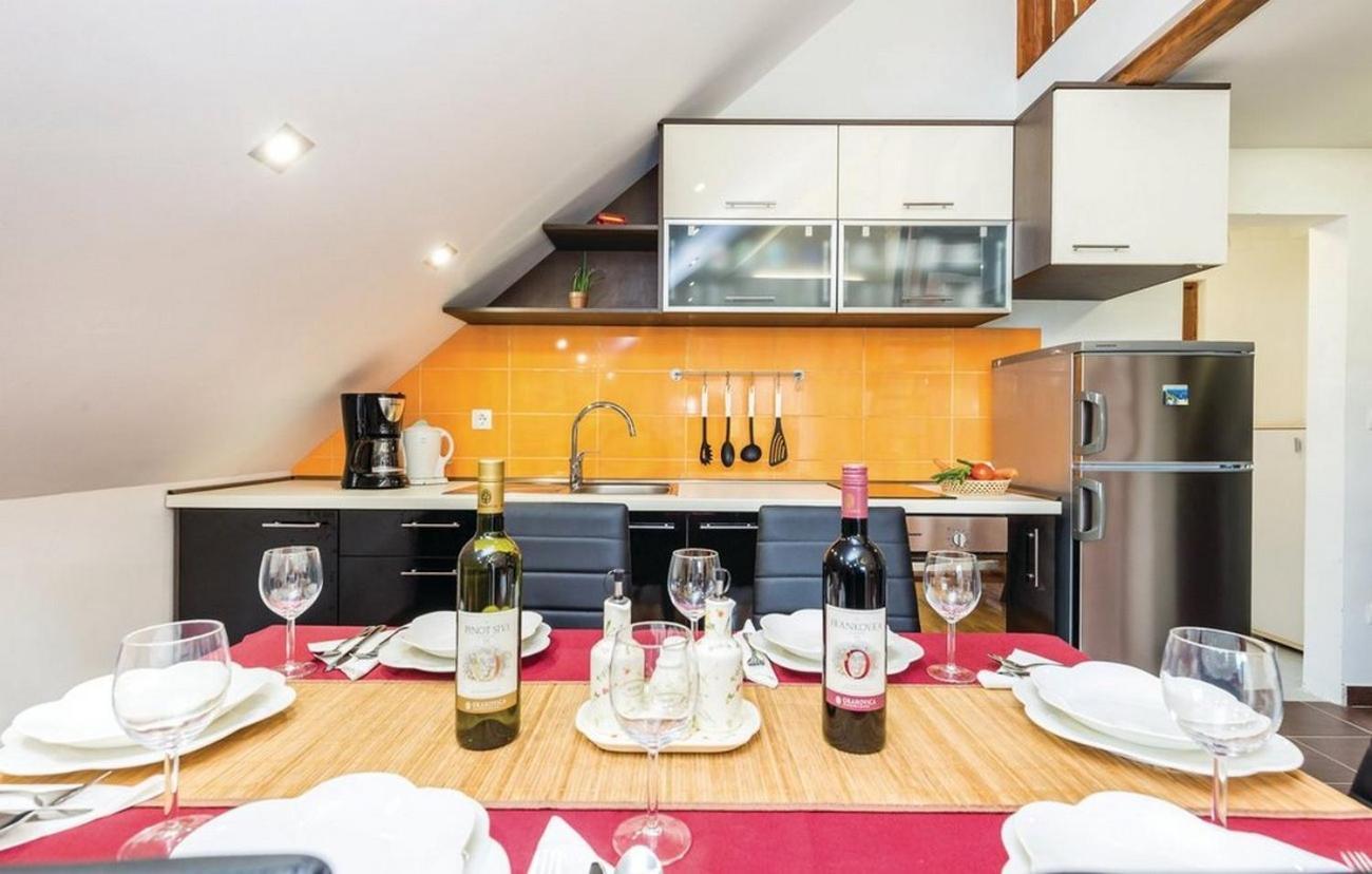 Apartments For Families With Children Jasenak, Karlovac - 17501 Quarto foto